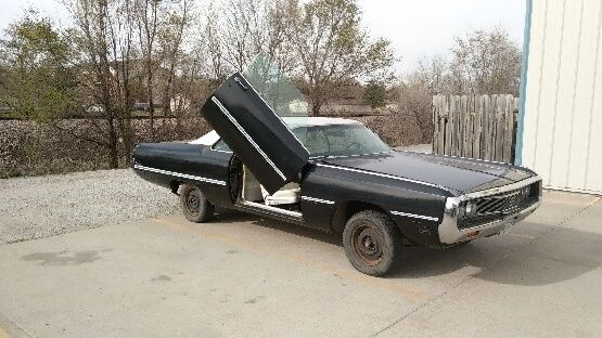 1969 Chrysler Newport Base Hardtop 4-Door 6.3L 1969 Chrysler Newport