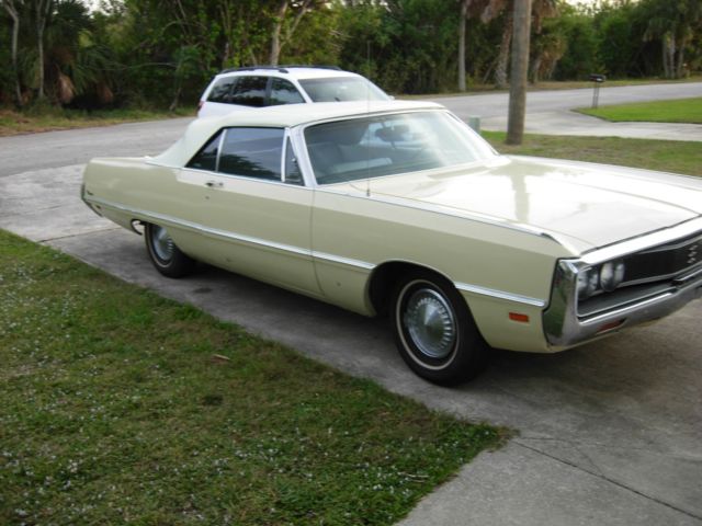 1969 Chrysler Newport convertible - photo 2