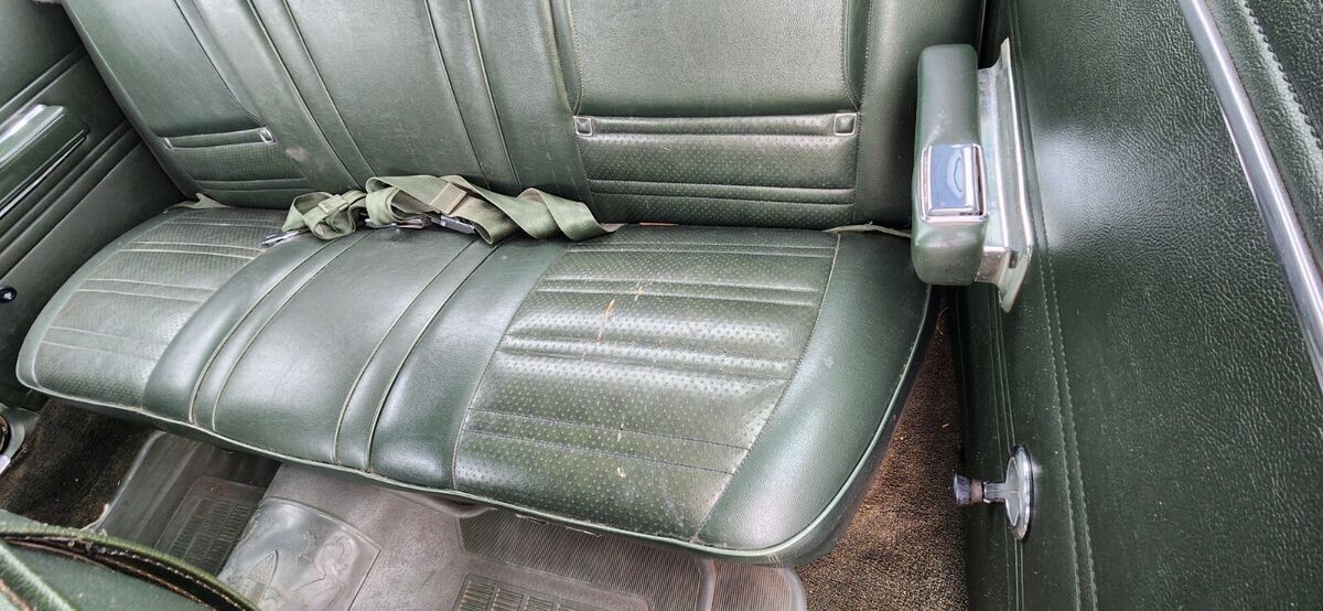 1969 Chrysler 300 Series - photo 11