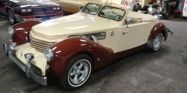 1969 Cord - 1937 Replica - Factory Built 1969 Cord
