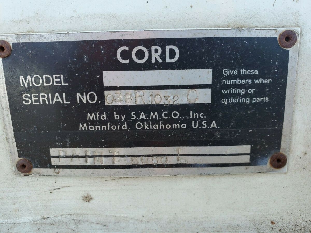 1969 Cord CONVERTIBLE - photo 2
