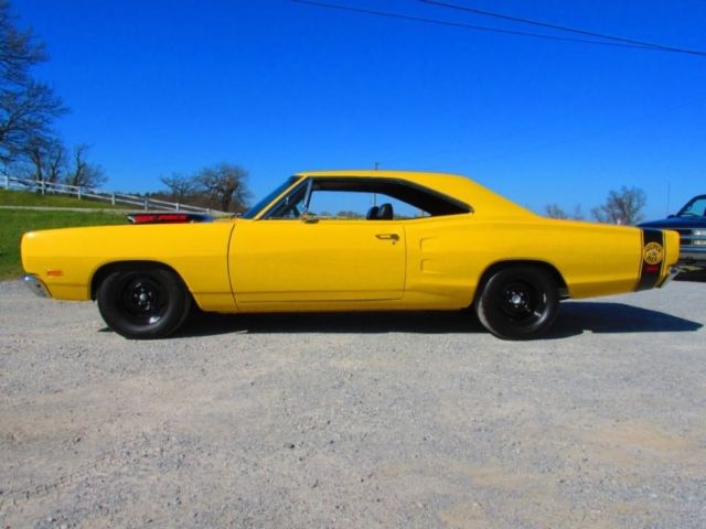 1969 Dodge Coronet - photo 2