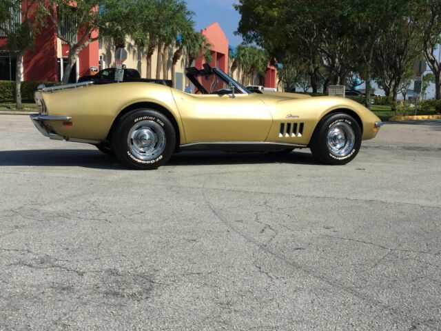 1969 Chevrolet Corvette - photo 2