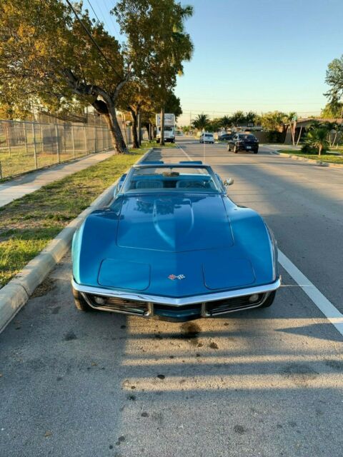 1969 Chevrolet Corvette - photo 2