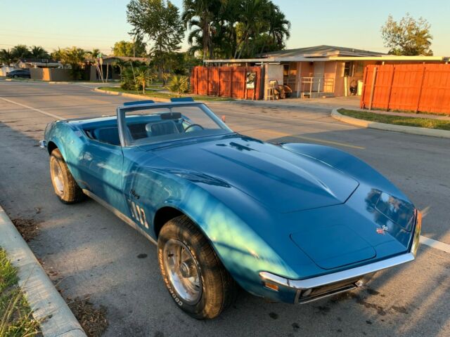 1969 Corvette convert, #'s matching, 4-spd, NO RESERVE, both tops, 350/350 1969 Chevrolet Corvette