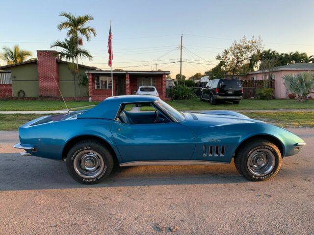 1969 Chevrolet Corvette - photo 11
