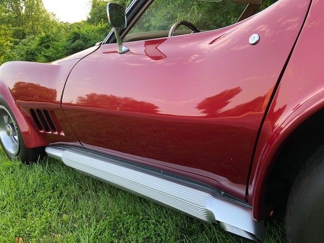 1969 Chevrolet Corvette convertible - photo 5
