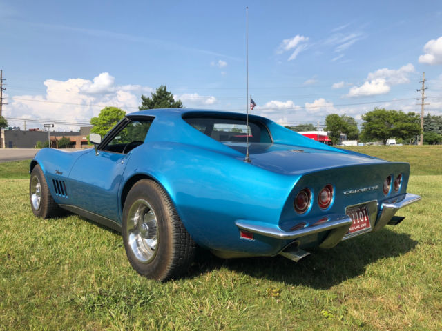 1969 Chevrolet Corvette Base - photo 3