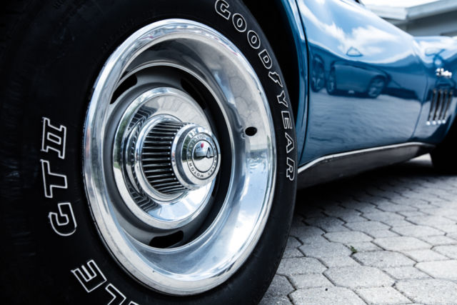 1969 Chevrolet Corvette - photo 2