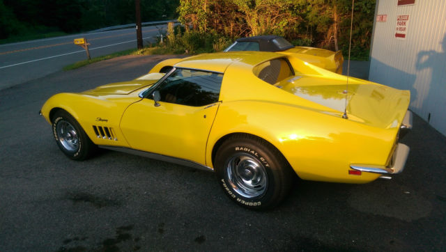 1969 Chevrolet Corvette - photo 2