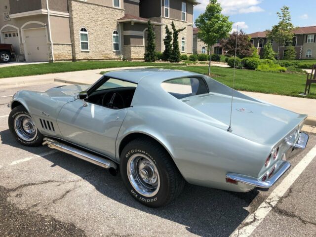 1969 Chevrolet Corvette - photo 10