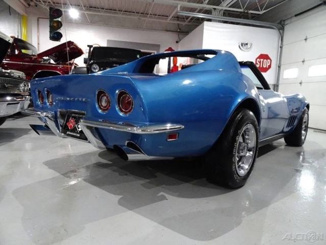 1969 Chevrolet Corvette Stingray 427 - photo 13
