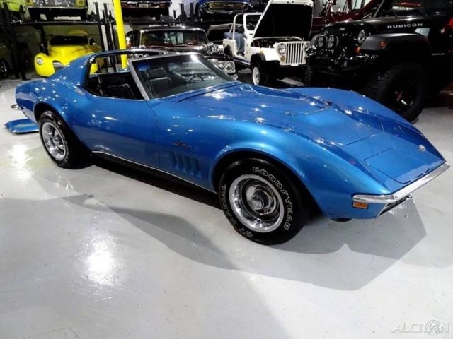 1969 Chevrolet Corvette Stingray 427 - photo 8