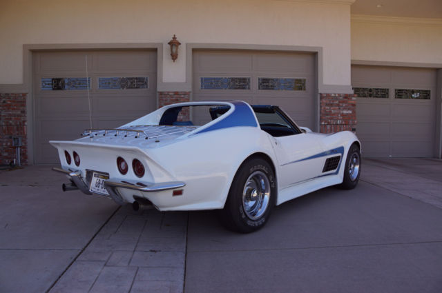 1969 Chevrolet Corvette - photo 2