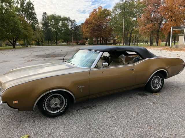 1969 Oldsmobile Cutlass CONVERTIBLE