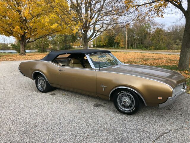 1969 Oldsmobile Cutlass CONVERTIBLE - photo 12