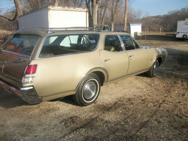 1969 cutlass flattop wagon 1969 Oldsmobile Cutlass