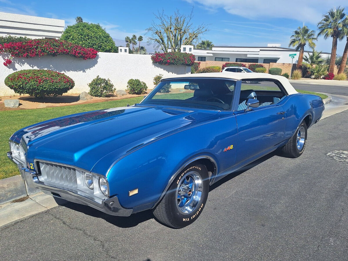 1969 Oldsmobile Cutlass Convertible - photo 4