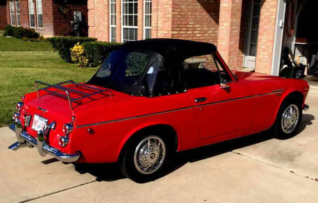 1969 Datsun 1600 Roadster - photo 3