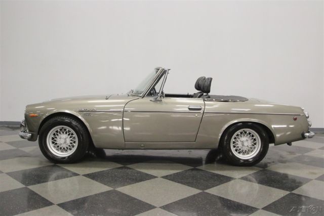 1969 Datsun 2000 - photo 7