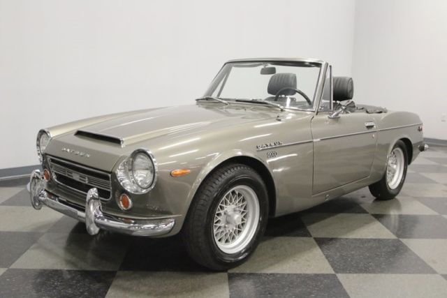 1969 Datsun 2000 -- - photo 6