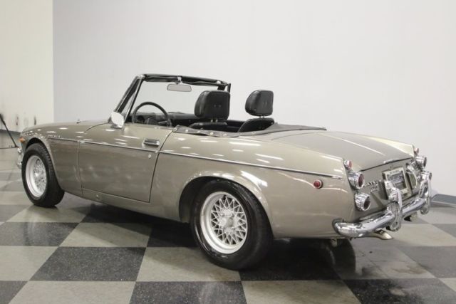 1969 Datsun 2000 -- - photo 9