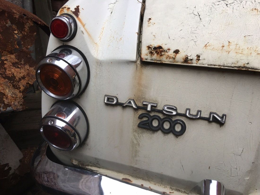 1969 Datsun 2000 - photo 10