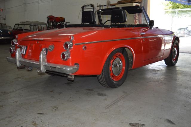 1969 Datsun 2000 -- - photo 12