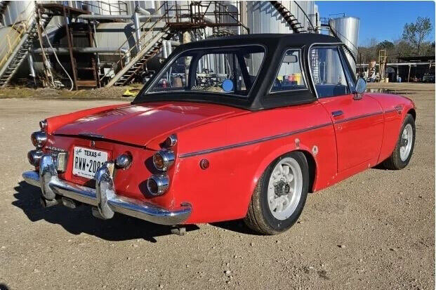 1969 Datsun 2000 - photo 2