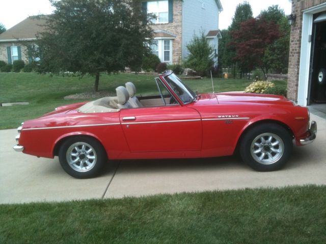 1969 Datsun 1600 Sport Convertible; Only 53,839 Miles - photo 2