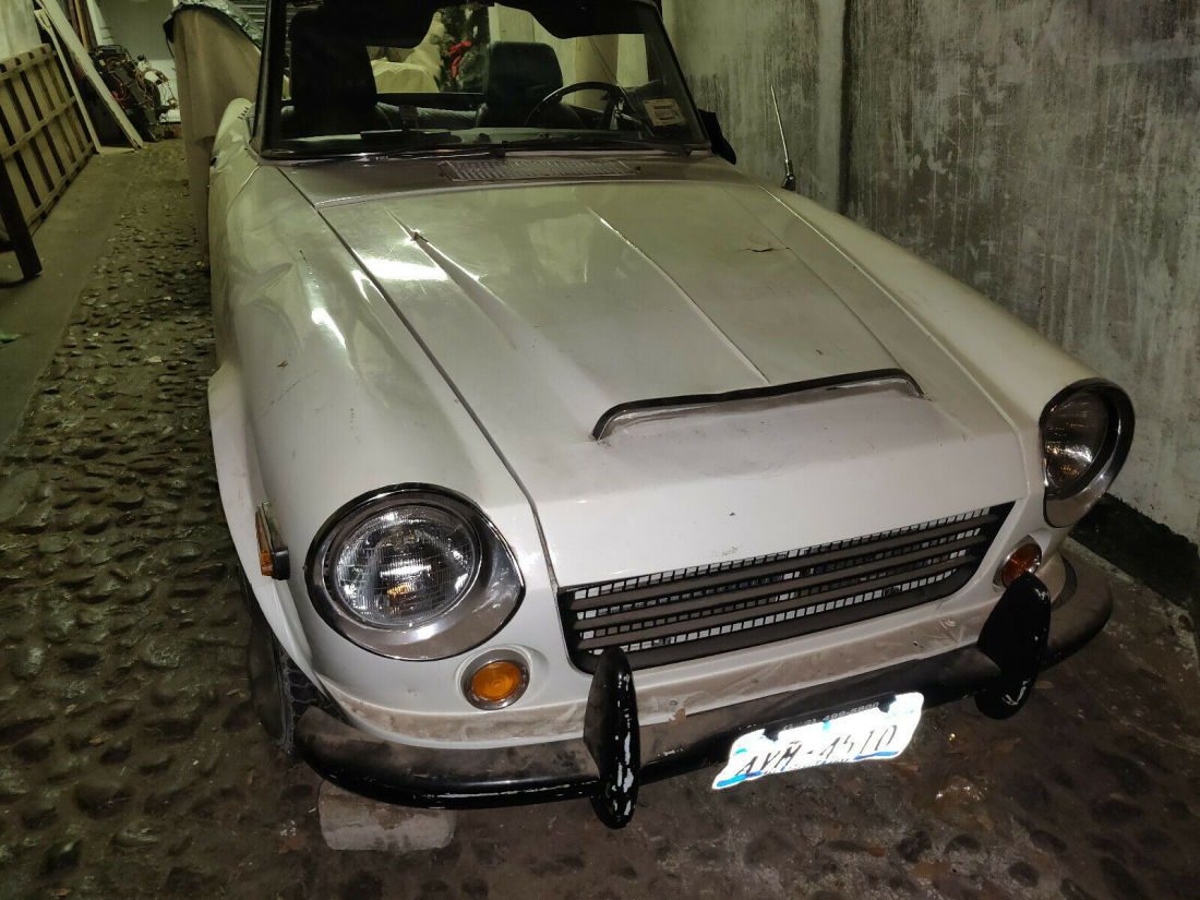 1969 Datsun Roadster 1800 Classic Vintage Convertible 1969 Datsun Roadster