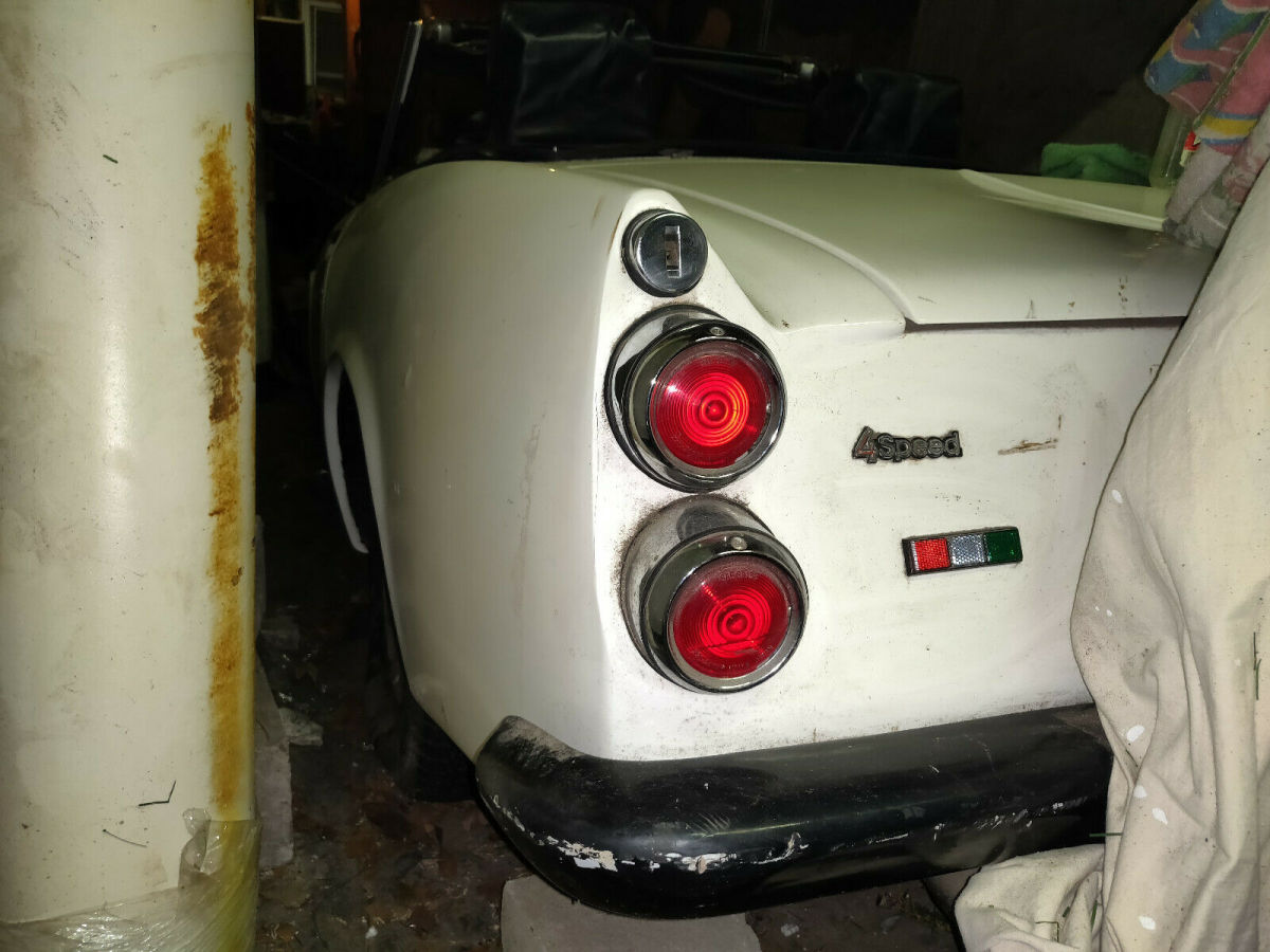 1969 Datsun Roadster - photo 8