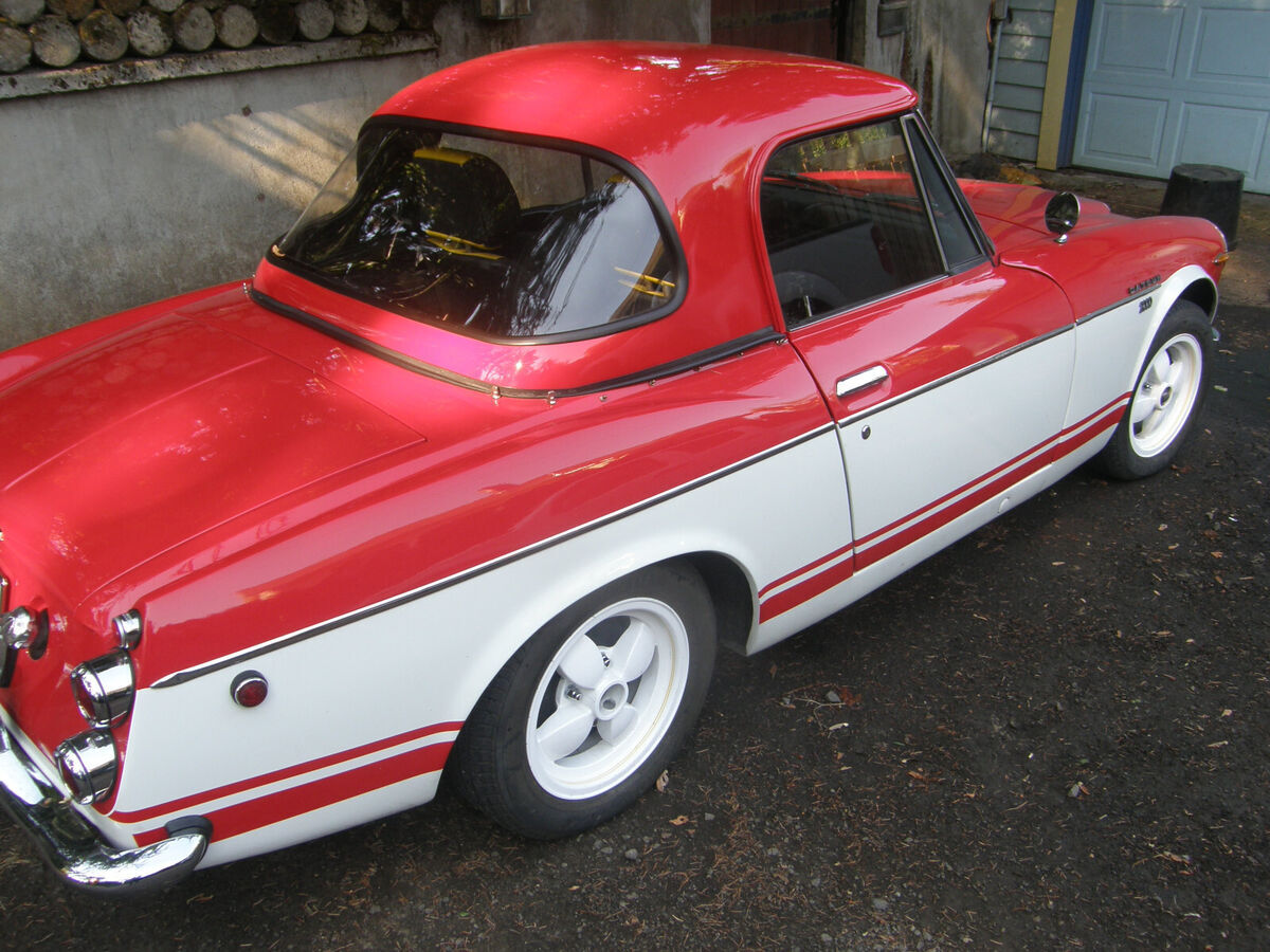 1969 Datsun Roadster - photo 2