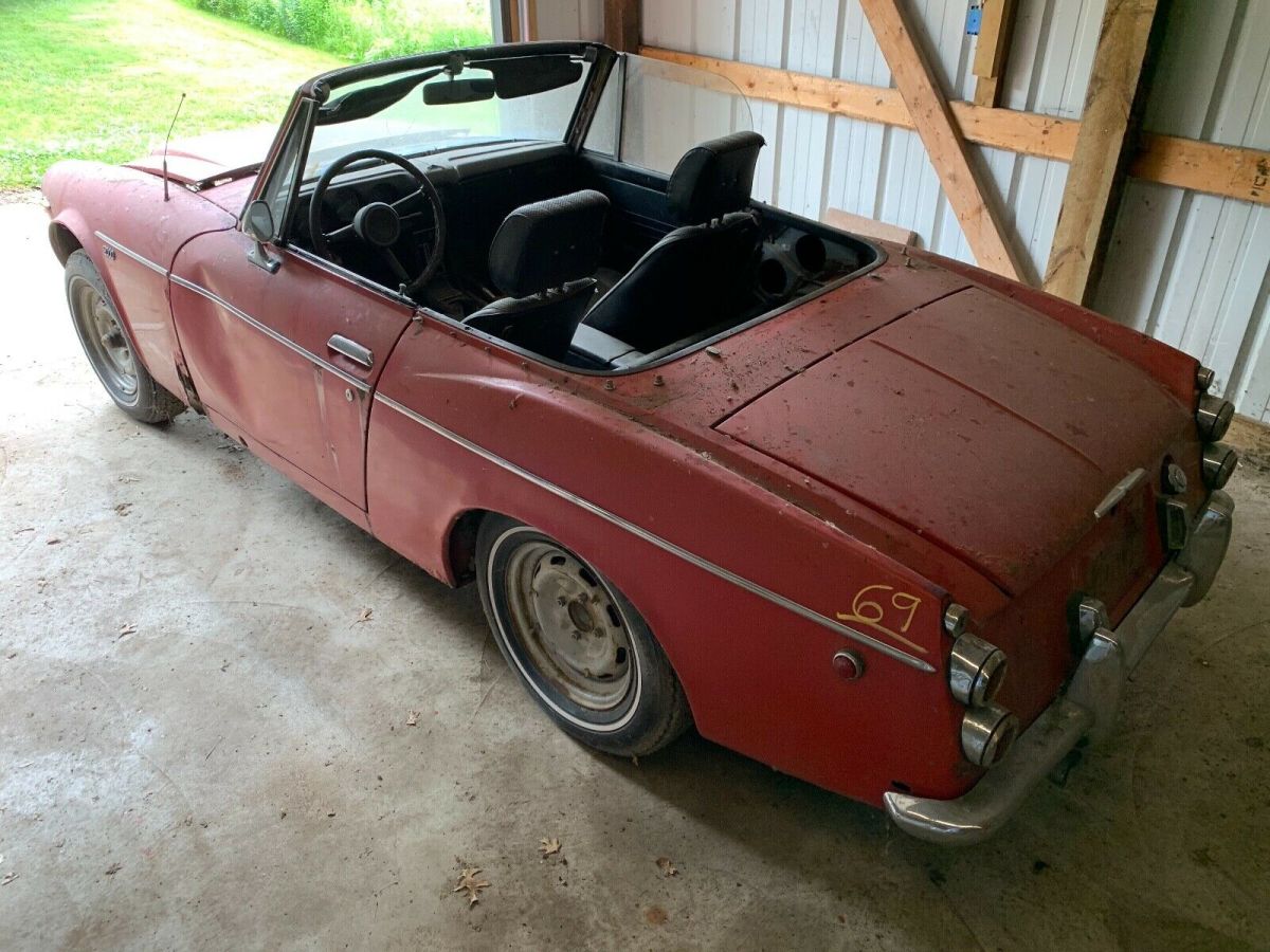 1969 Datsun Roadster - photo 4