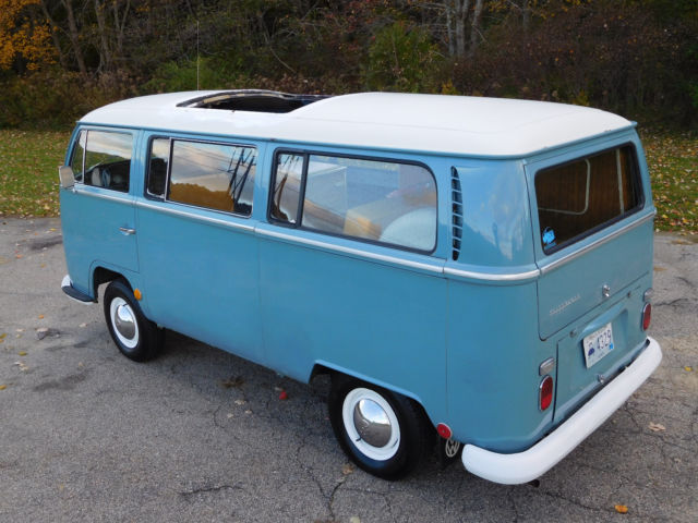 1969 Volkswagen Bus/Vanagon Deluxe - photo 3