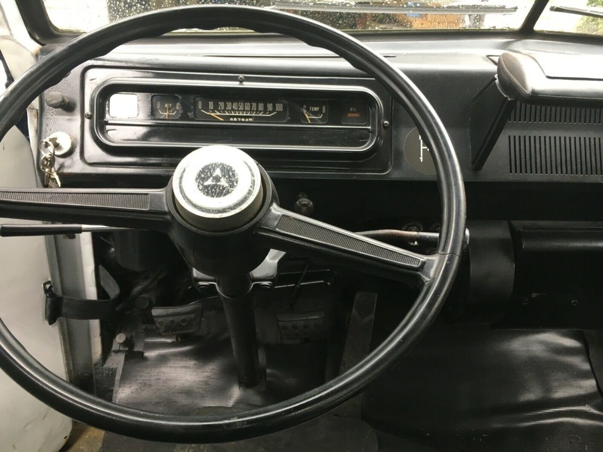 1969 Dodge A100 - photo 9