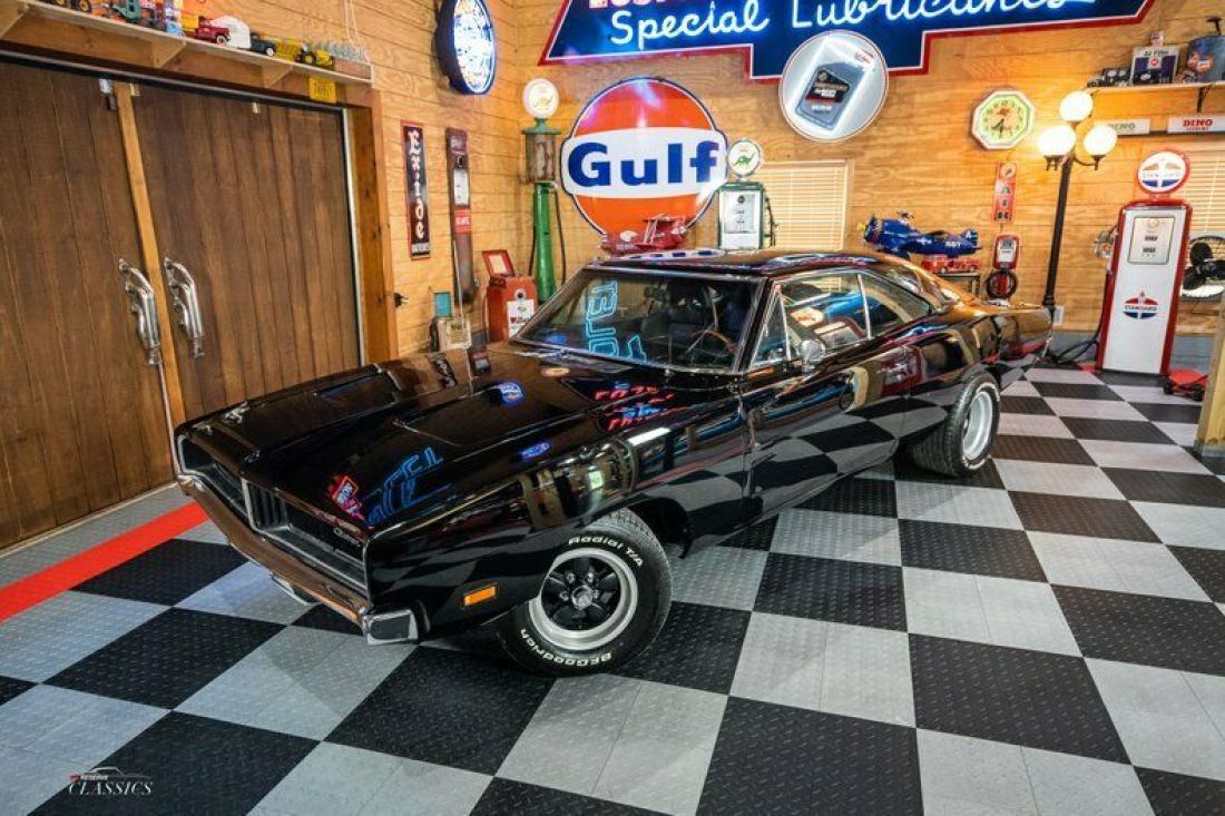 1969 Dodge Charger Premium - photo 5