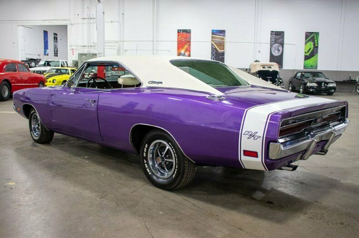 1969 Dodge Charger - photo 3
