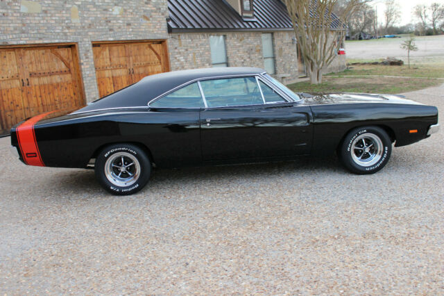 1969 Dodge Charger - photo 6
