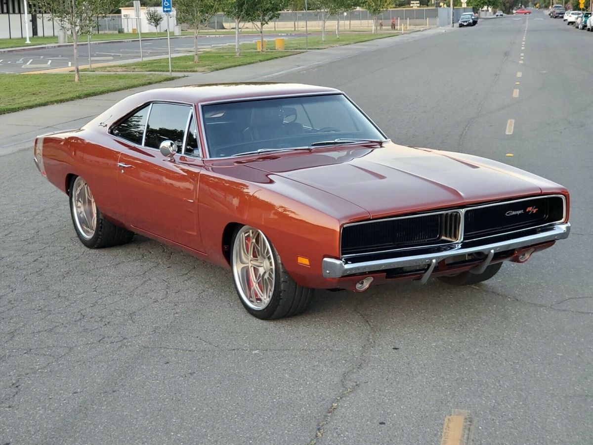 1969 Dodge Charger 6.2 HELLCAT AWARD WINNING SHOW CAR - photo 11