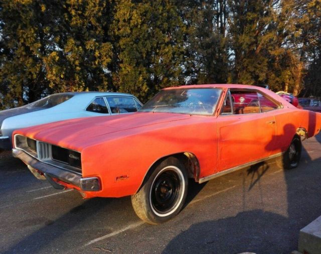 1969 Dodge Charger 383 - photo 4