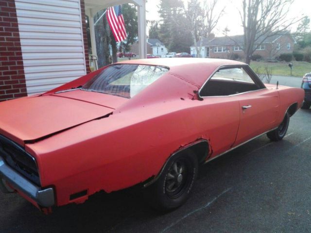 1969 Dodge Charger 383 - photo 7