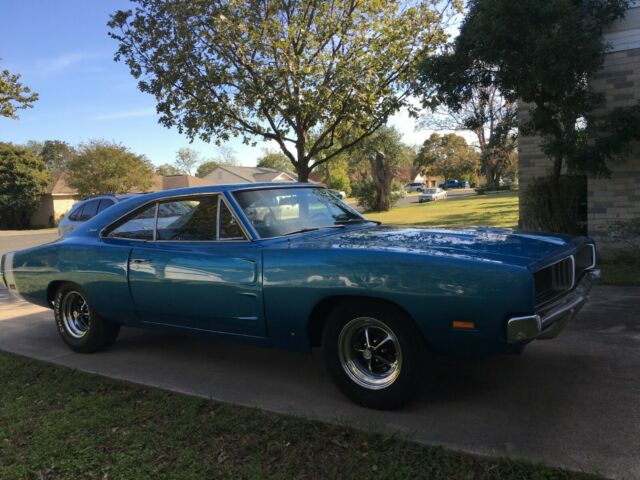 1969 Dodge Charger - photo 3
