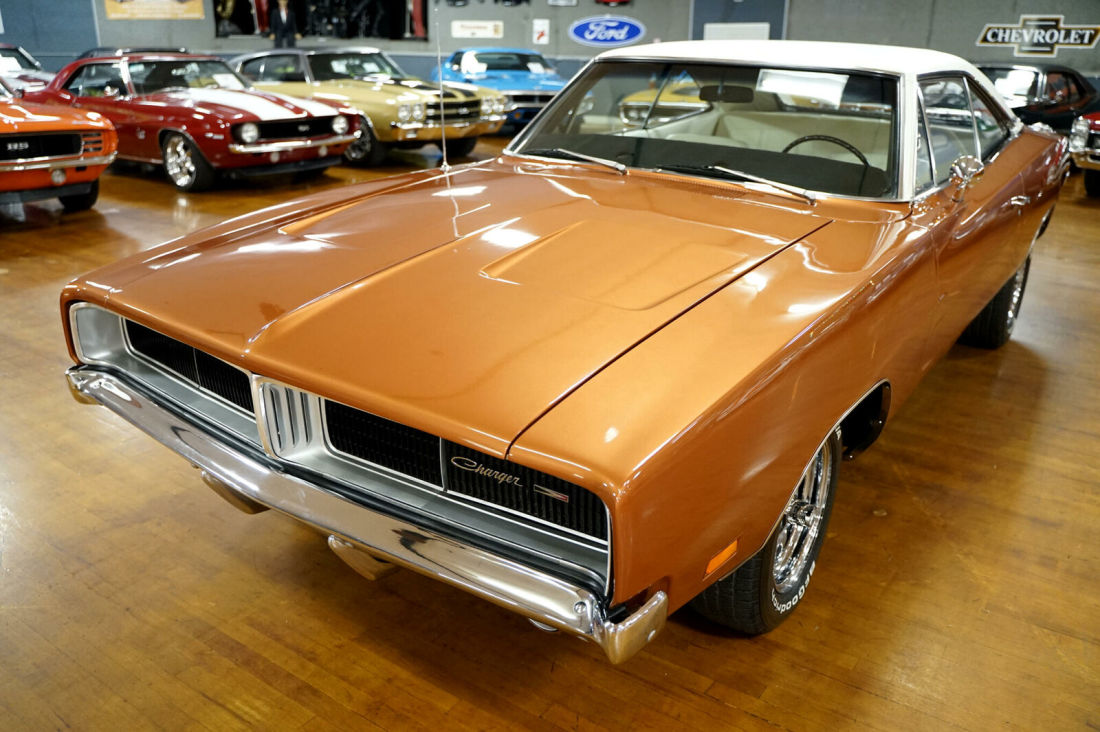 1969 Dodge Charger Numbers Matching - photo 2