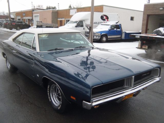 1969 Dodge Charger -REAL SE EDITION- H CODE MOPAR-DRIVER QUALITY -BES - photo 4