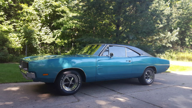 1969 Dodge Charger RT 440 1969 Dodge Charger RT