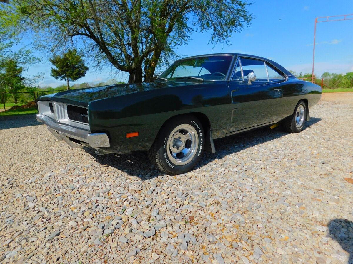 1969 Dodge Charger - photo 2