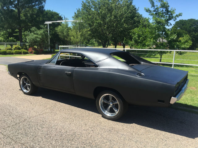 1969 Dodge Charger - photo 4