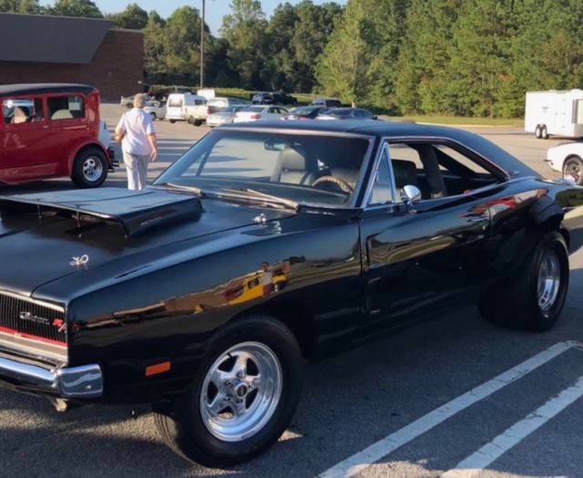 1969 Dodge Charger R/T - photo 2