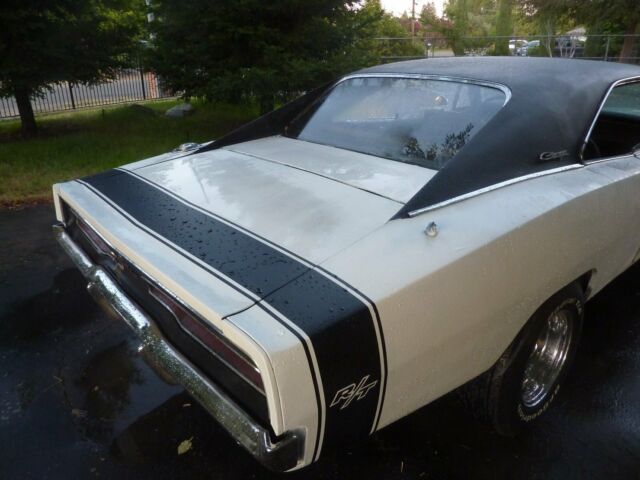 1969 Dodge Charger R/T - photo 3
